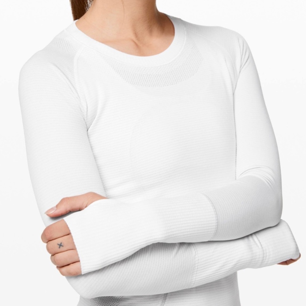 white Lululemon long sleeve top